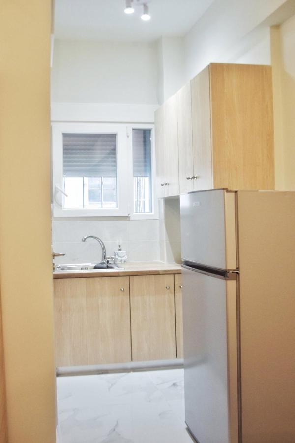 Dionisooss Apartment Атина Екстериор снимка